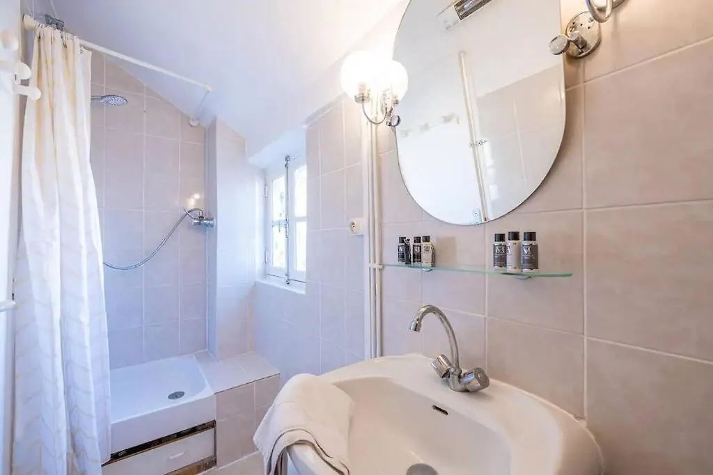 Apartmán Amazing Location Only 3 Minutes From Luxembourg Gargens Paříž 0*,